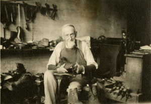 John Beeman in a New York Times rotogravure photograph (1926)